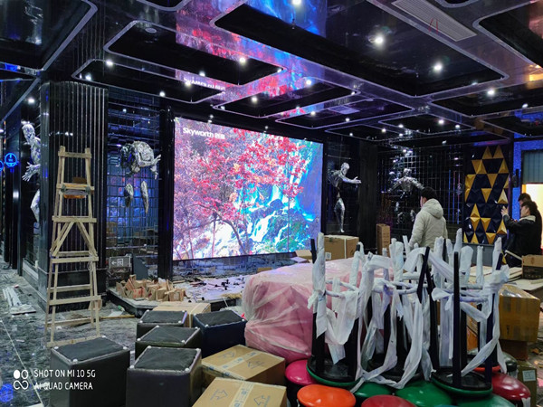 尼玛室内P2.5全彩显示屏